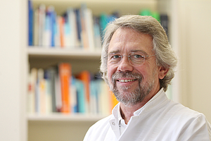 Porträt Prof. Dr. Gerhard Stuhldreier